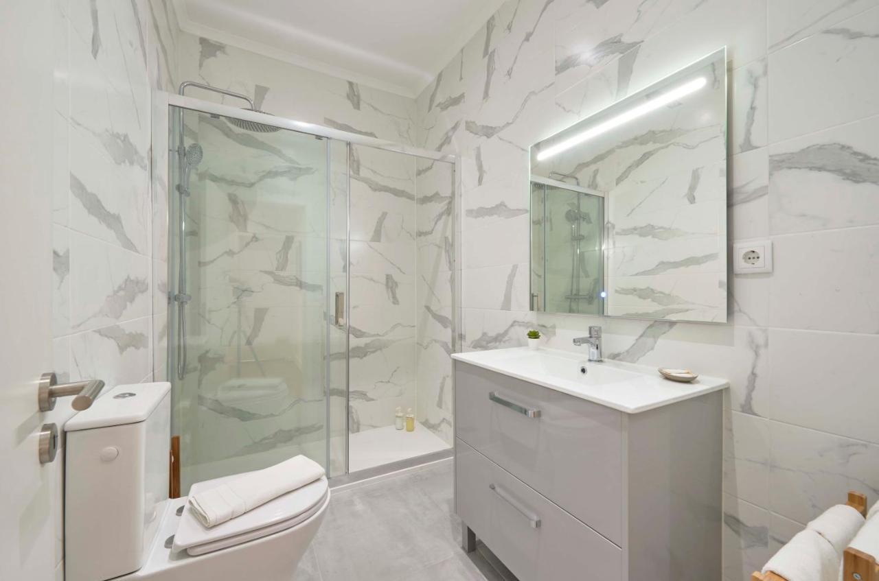 אמאדורה Spacious & Light-Filled 4Br Apartment By Timecoler מראה חיצוני תמונה
