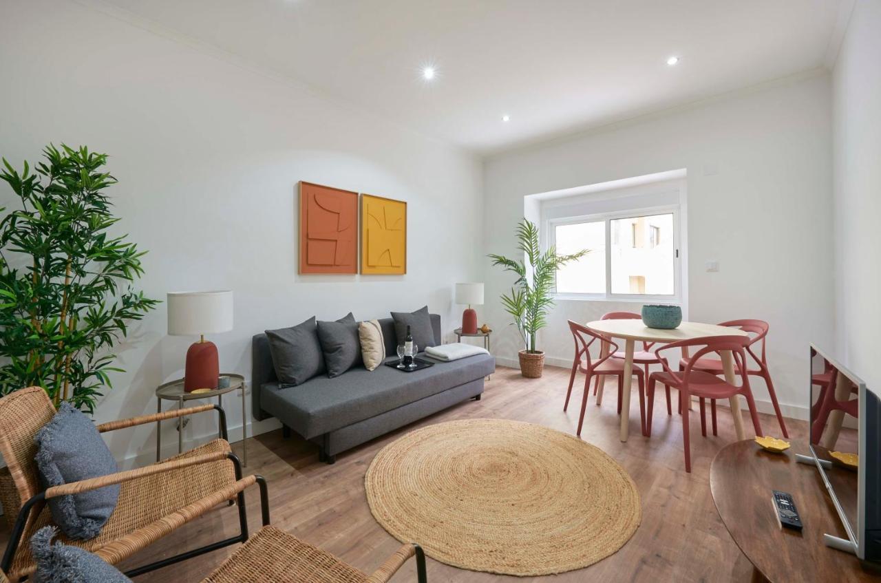 אמאדורה Spacious & Light-Filled 4Br Apartment By Timecoler מראה חיצוני תמונה