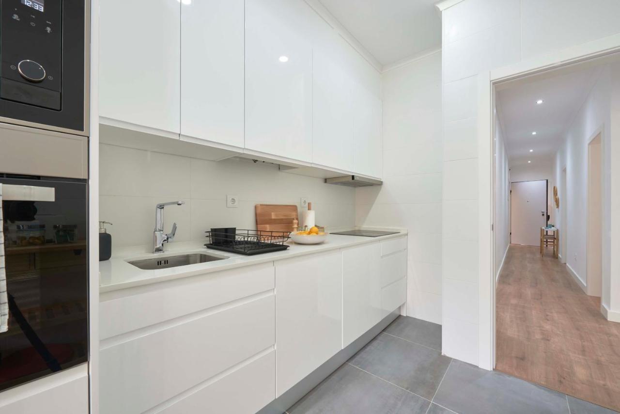 אמאדורה Spacious & Light-Filled 4Br Apartment By Timecoler מראה חיצוני תמונה